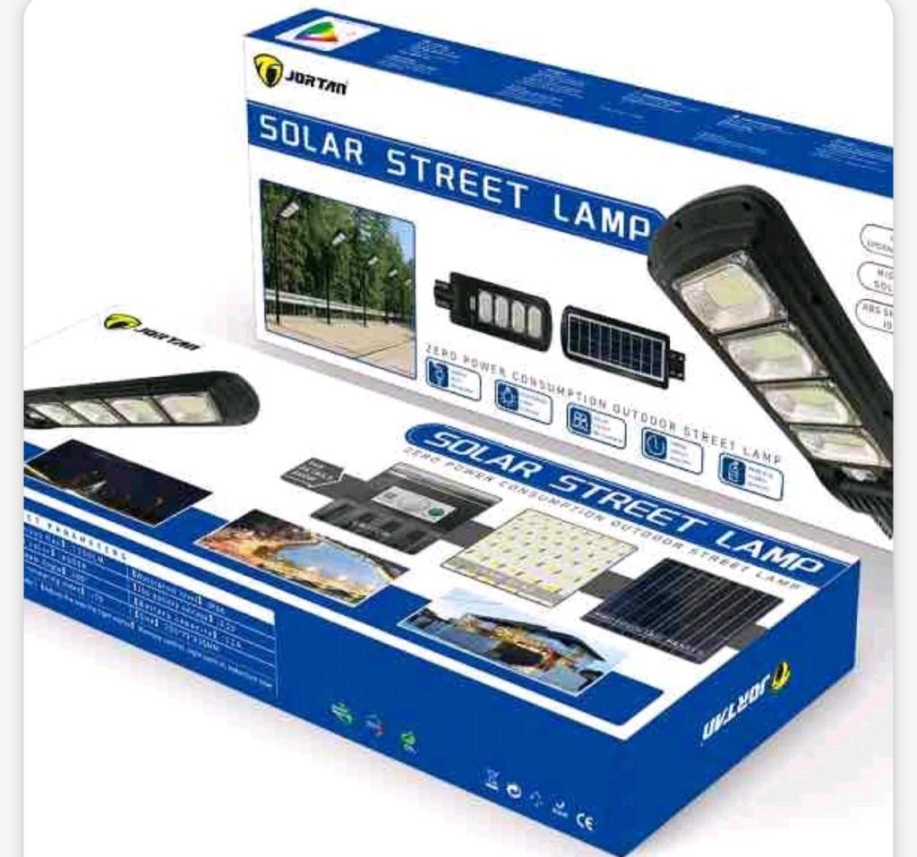 Solarni ulicni reflektor Jortan 200w