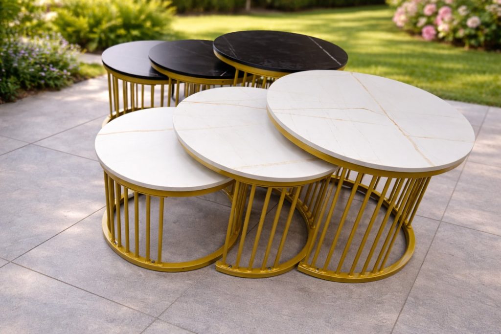 Stolovi set od 3