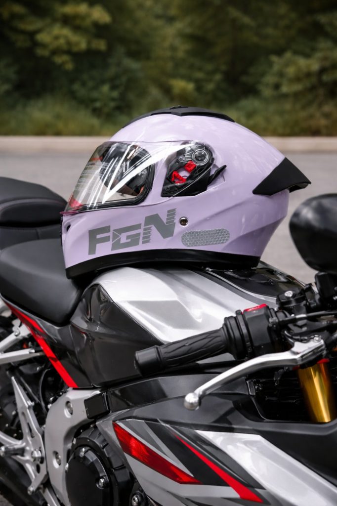 Moto kaciga
