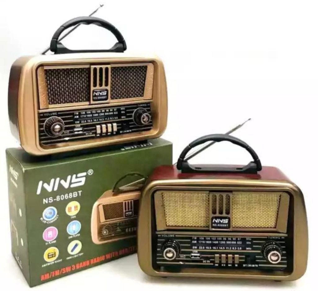 Retro radio